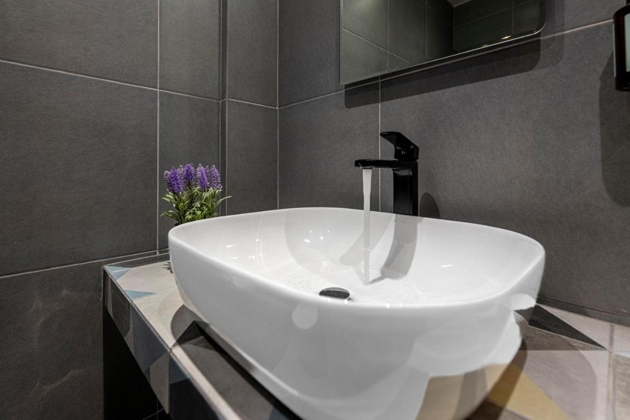 Athenian Boutique Apartments Zewnętrze zdjęcie